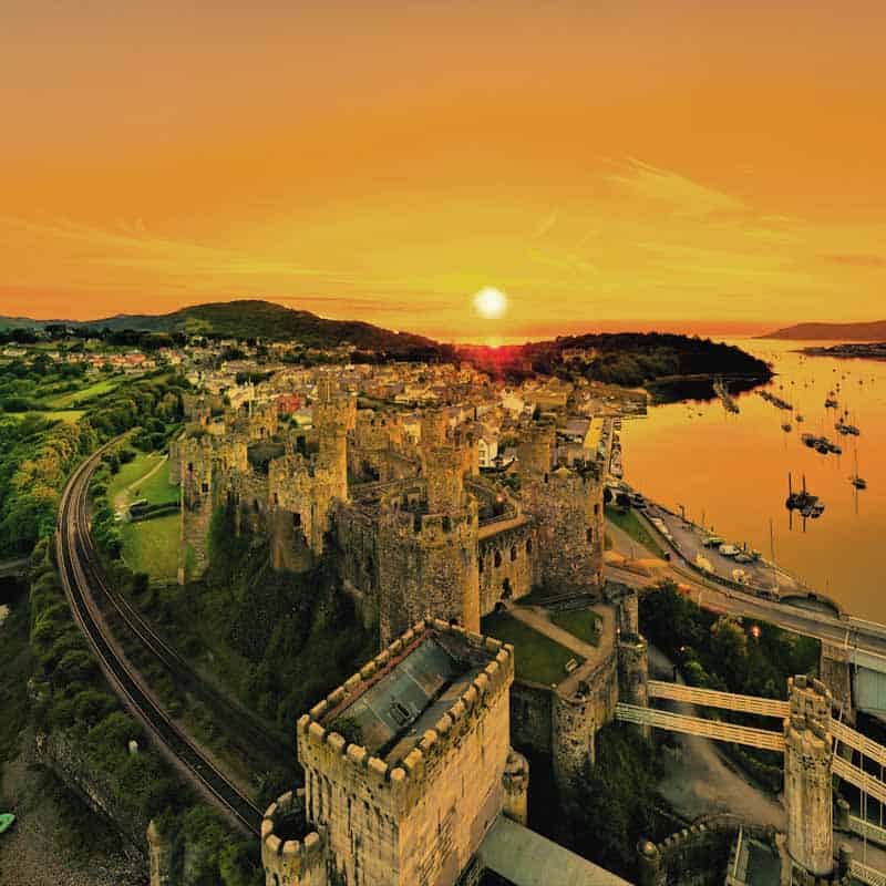 Lets Go Iconic Conwy Castle Featured